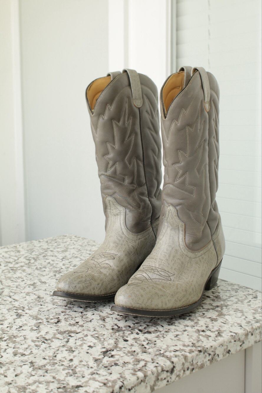 Vintage Men’s Gray Leather Cowboy Boots 9.5 E Wide Western Two Tone